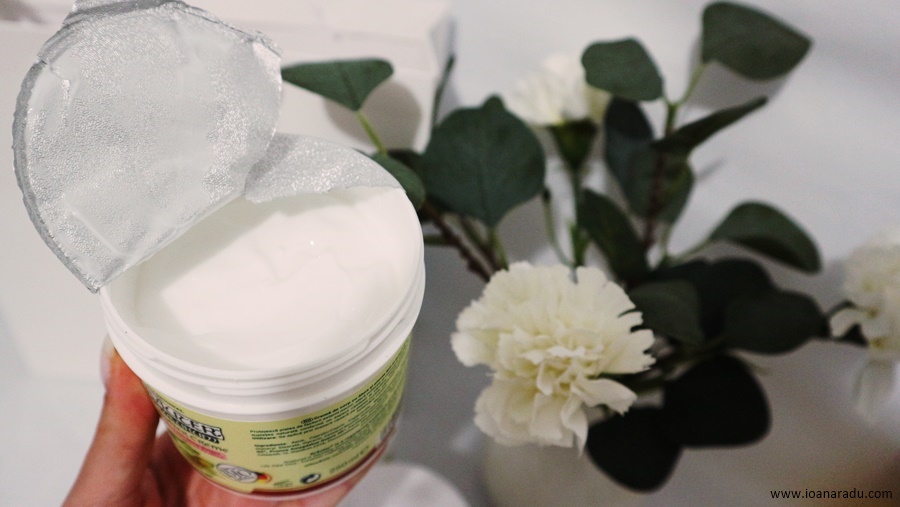 crema de corp calmanta cu unt de Shea si plante BIO Kräuter® review